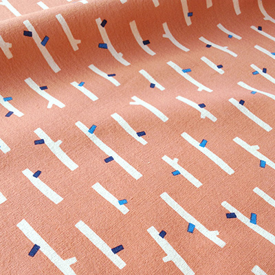 手刷りの生地「小枝」