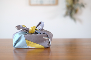 ハンカチ・お弁当包み「山なみ」チャコールグレー